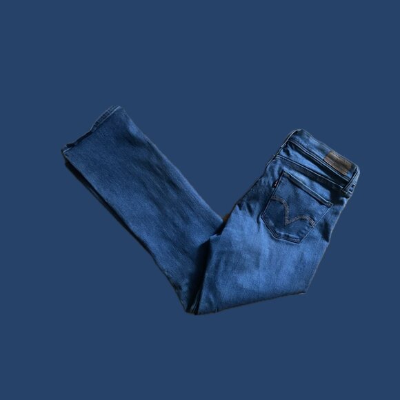 Levi's 512 Perfectly Slimming Straight Leg Jeans - Picture 3 of 12